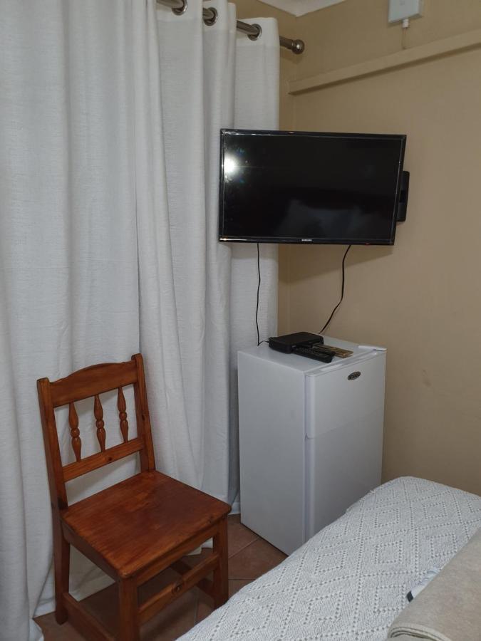 Lani'S Guest House - No Loadshedding موسينا المظهر الخارجي الصورة